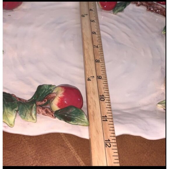 Apple-Themed Ceramic Serving Platter With Handles - Picture 9 of 11